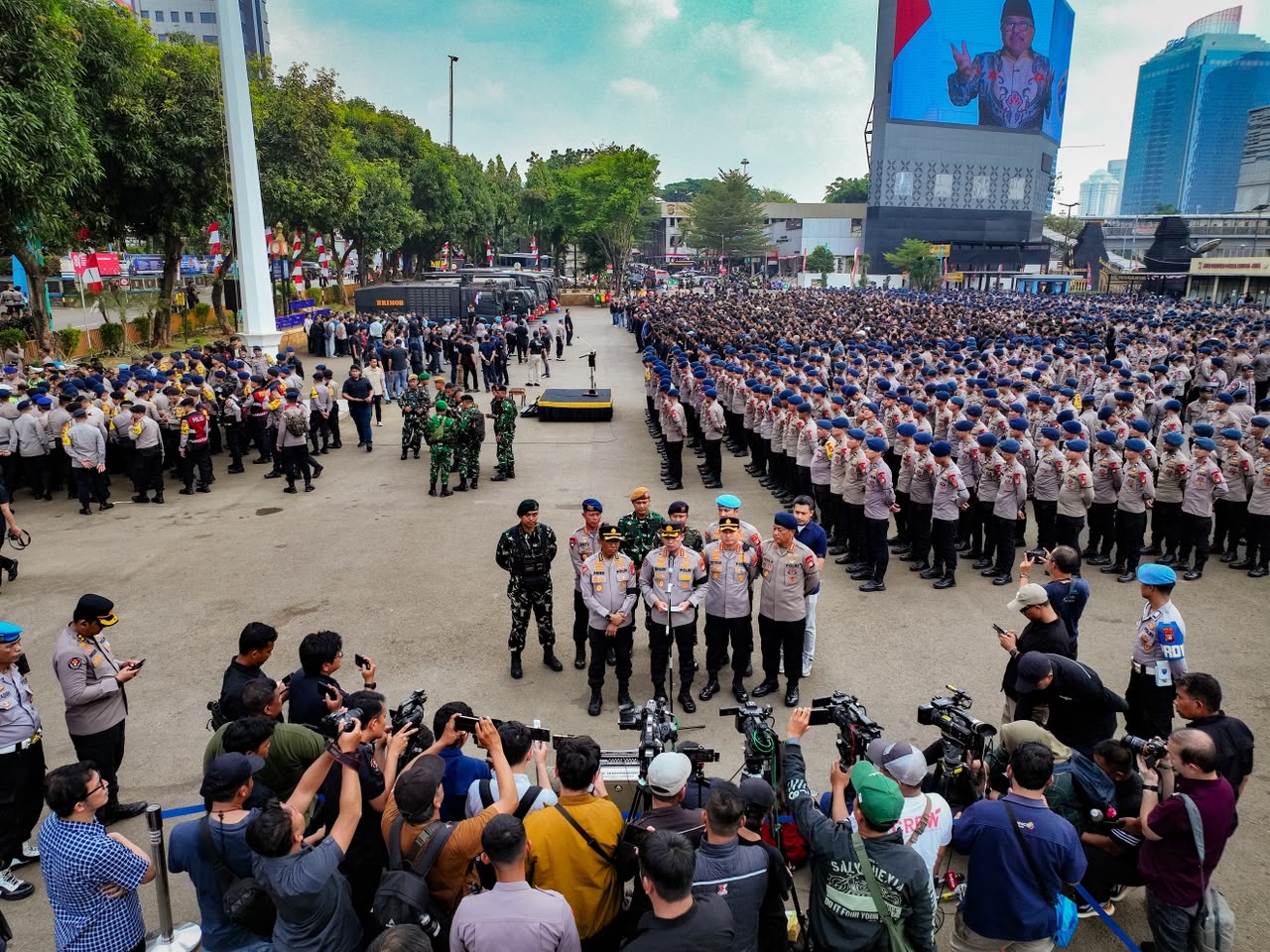 Polda Metro Jaya Siagakan 9.242 Personel untuk Amankan 47 Kegiatan di Jakarta