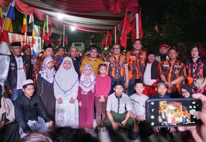 Ketua DPRD Kota Bekasi Surprise Hadir di Malam Puncak HUT ke-81 RI MPC Pemuda Pancasila, Digelar Santunan Anak Yatim