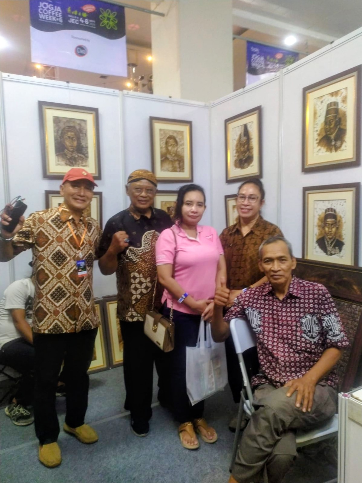 Coffee Painting di JCW#6 Curi Perhatian Menteri, Sekolah Kopi Nusantara Disiapkan Jadi Penguat Ekosistem Kopi Nasional