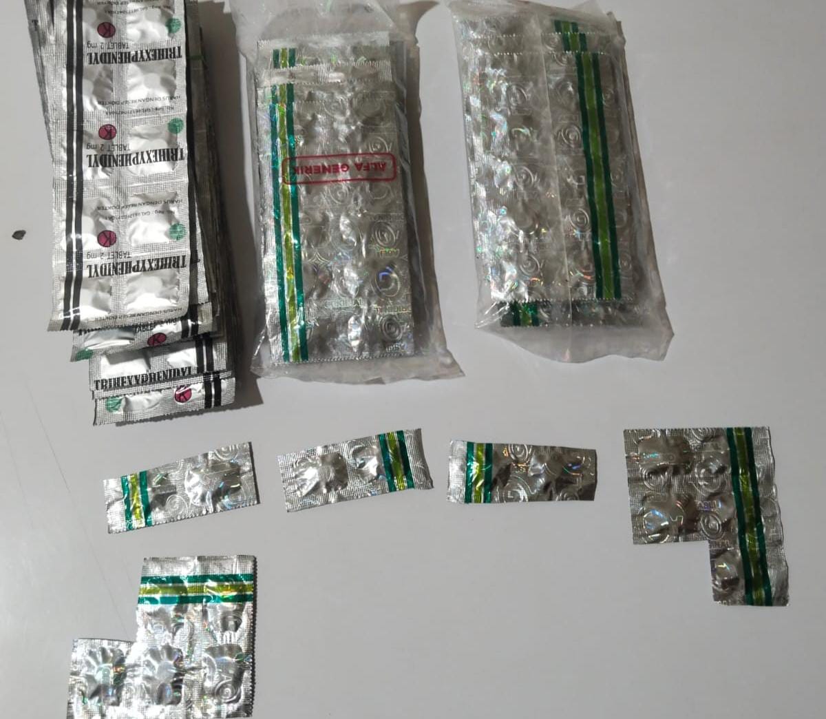Polsek Pondok Gede Sita 366 Obat Keras Daftar G, Diduga Hendak Diedarkan di Jalan Raya Kodau