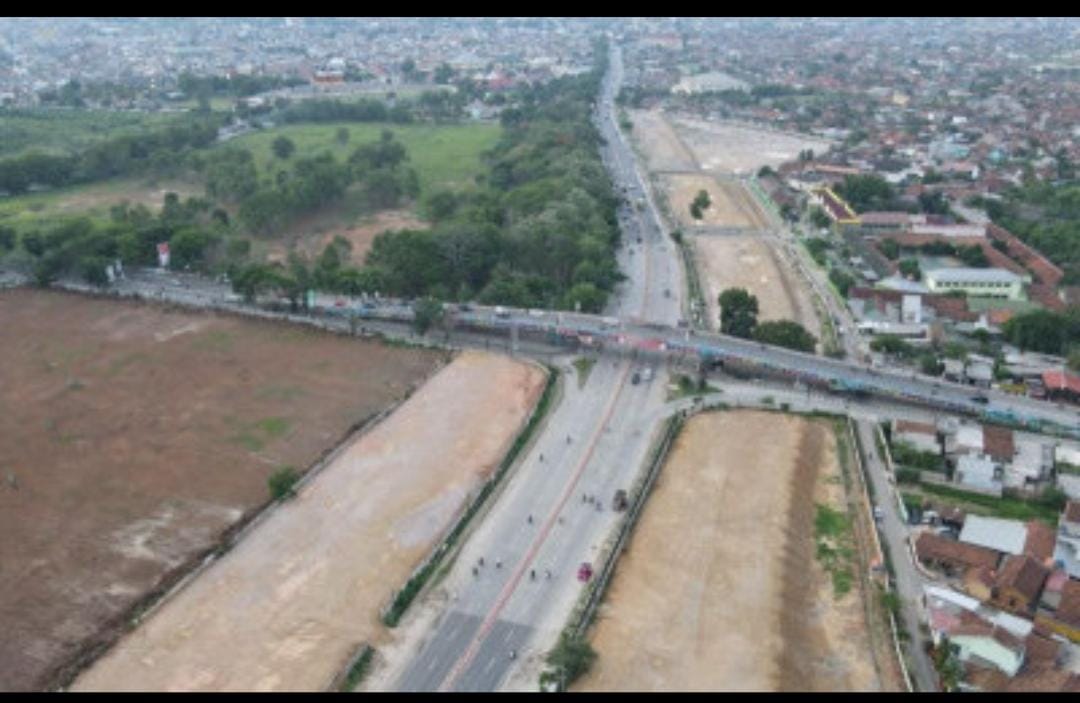Warga dan Penggiat Lingkungan Kecolongan, Eks Hutan Kota Wayhalim Mulai Dibangun Superblok Terbitnya HGB PT HKKB dituntut dan digugat ALIANSI JAGA HUTAN LAMPUNG