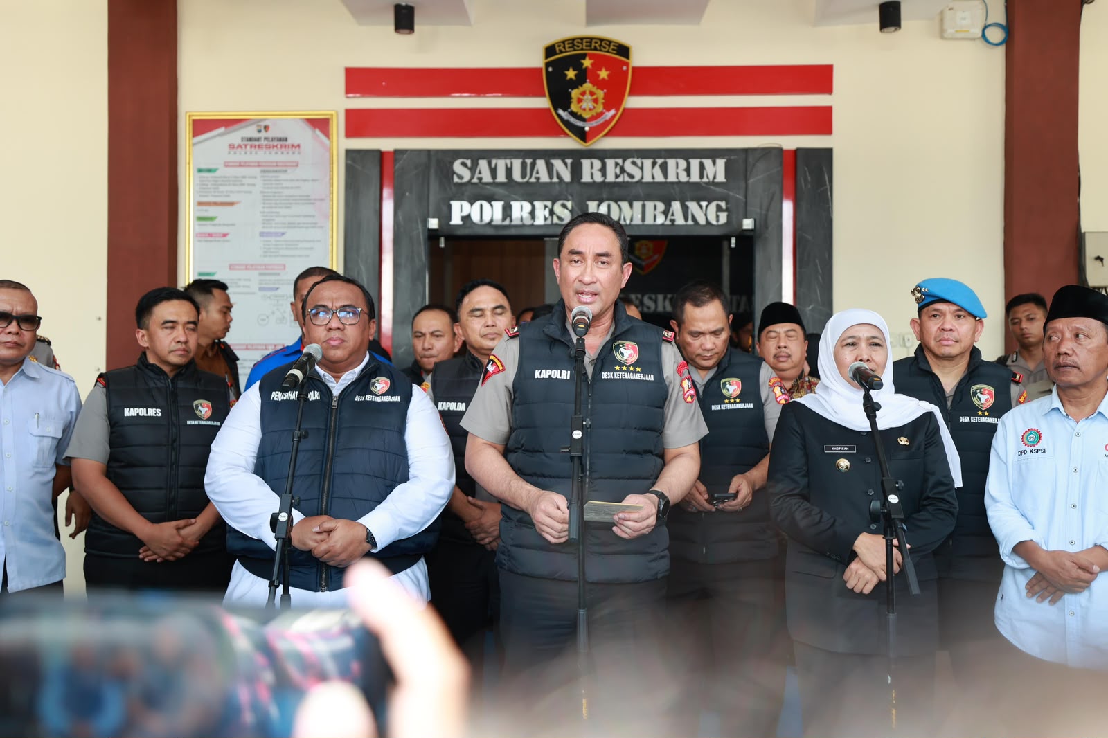 Kawal Hak Pekerja, Kapolri Resmikan Desk Ketenagakerjaan Polri Tingkat Polres di Jombang