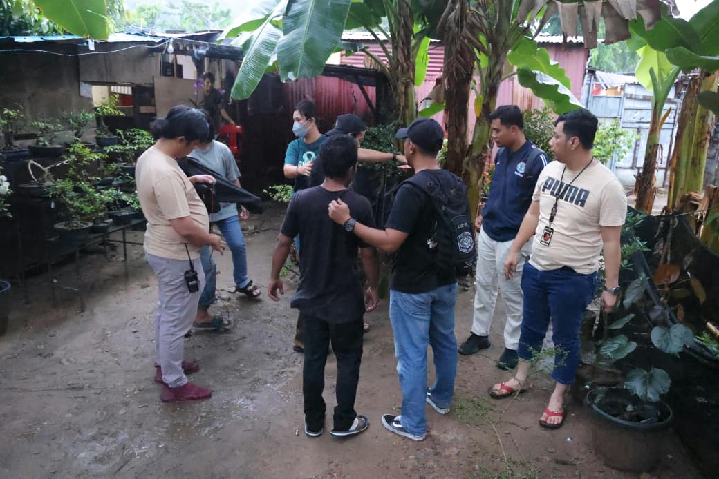 POLDA KEPRI AMANKAN 18 ORANG DALAM KEGIATAN PEMULIHAN KAWASAN PEREDARAN NARKOBA DI KAMPUNG MADANI BATAM